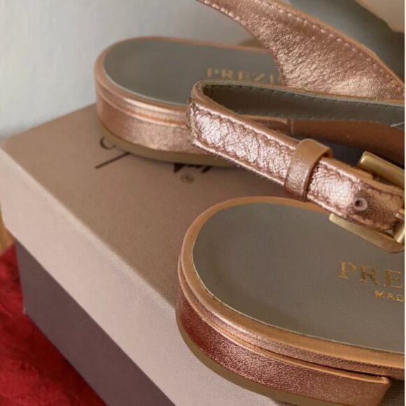 Prezioso Italy Iridescent Pointed Toe Slingbacks - new in box- Italy 39, US 9 - Picture 5 of 5